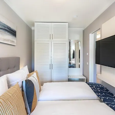 Godewindpark Deluxe-apartment 1-14 * Lübeck